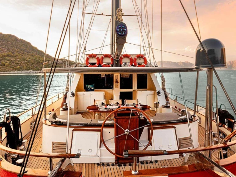 Yacht charter Marmaris -  MIO VENTO on SamBoat