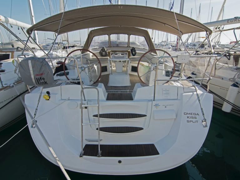 Yacht hire Komolac cheap Jeanneau 53