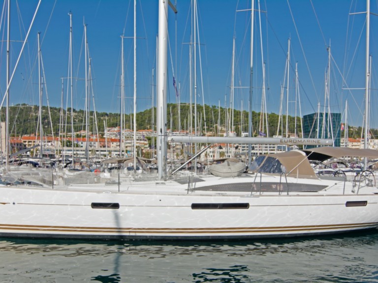 Sailboat hire in Komolac - Jeanneau Jeanneau 53
