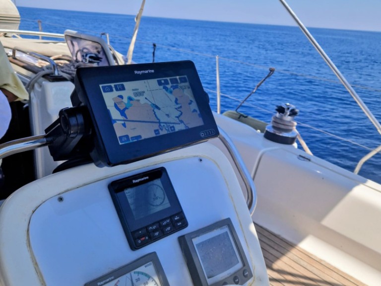 Yacht charter Volos - Bavaria Bavaria 38 on SamBoat