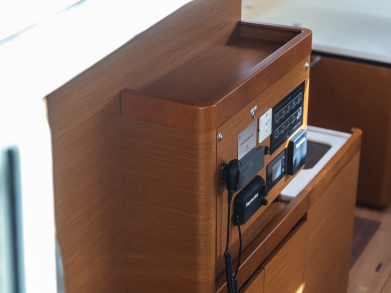 Hire Sailboat with or without skipper Jeanneau Olbia