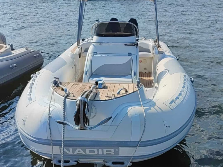 Motorboat hire in Cannigione -  Nadir 33