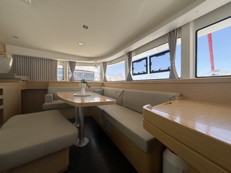 Charter a Lagoon Lagoon 42, 2020,  Air Condition, Generator, Water maker, Solar panel, Only with skipper, 2 SUP offered free in Lefkáda on Samboat