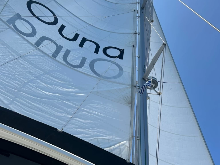 Charter a Lagoon Lagoon 46 in Paros (Island) on Samboat