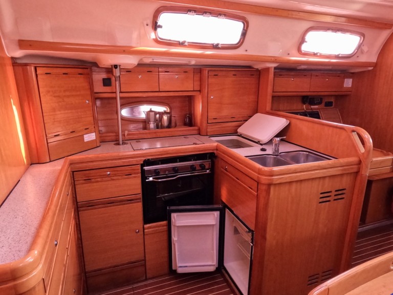 Yacht hire Izola cheap Bavaria 50 Cruiser