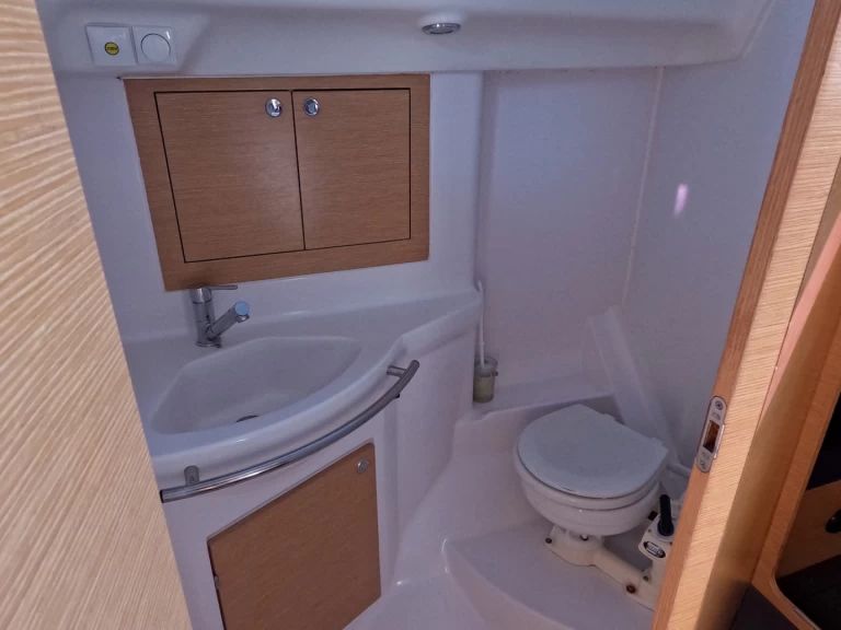 Yacht hire Izola cheap Elan 354 Impression