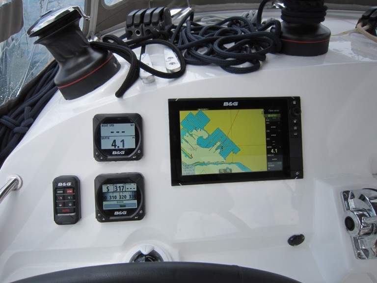 Hire Catamaran with or without skipper Lagoon Lávrio