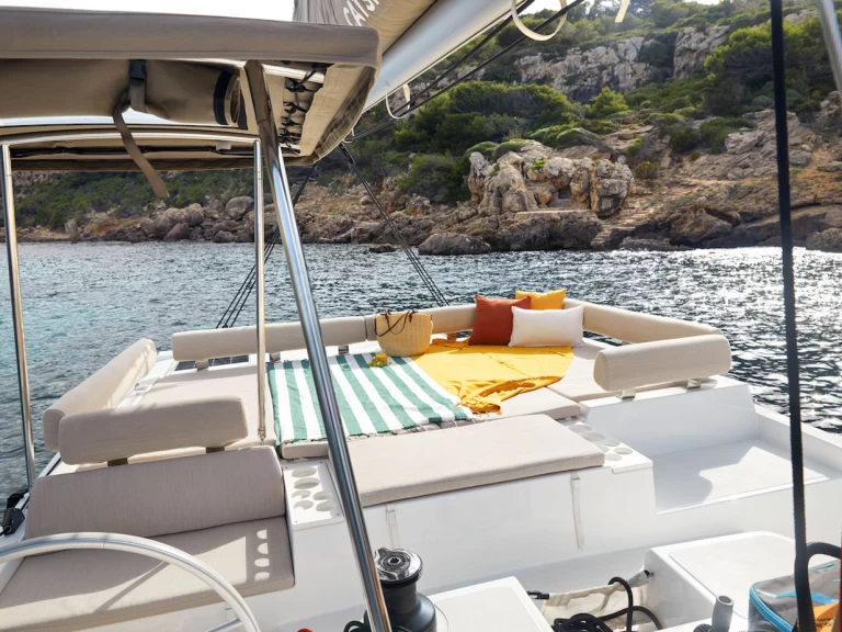 Bali Bali Catspace Voile charter bareboat or skippered in  Pirovac