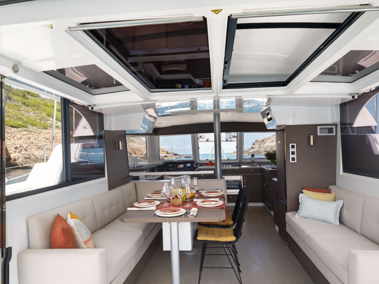 Hire Catamaran Bali with a boat licence