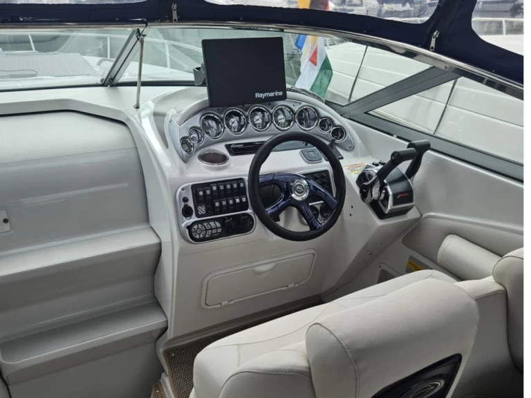 Motorboat hire in Malchow - Crownline Crownline 315 SCR