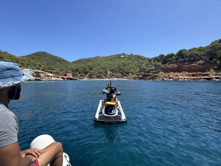 Jet ski hire in Sant Antoni de Portmany - Yamaha Yamaha FX HO