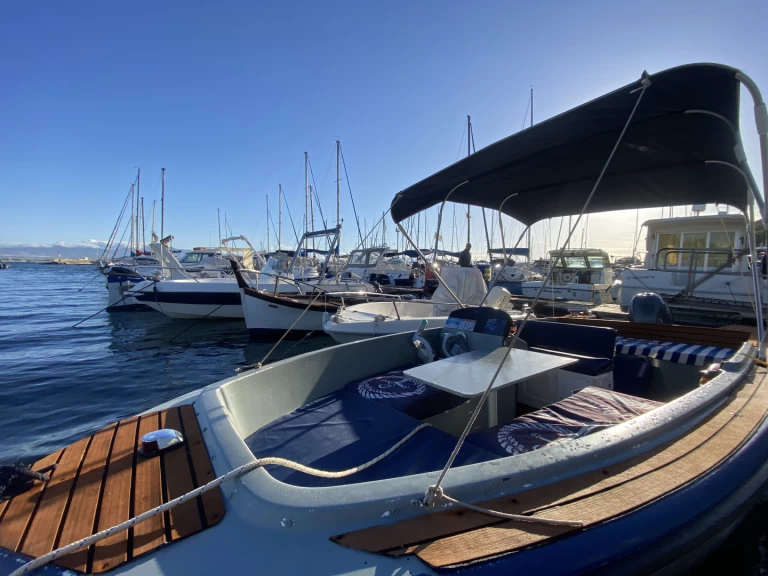 Hire Motorboat with or without skipper Sonni vega Cagliari