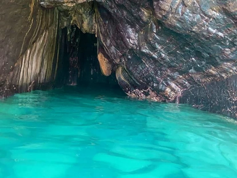 Motorboat hire in La Spezia - Ranieri Azzura