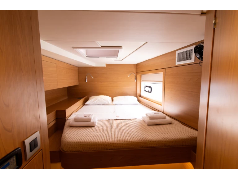 Charter a Bali Bali 4.6 in Préveza on Samboat