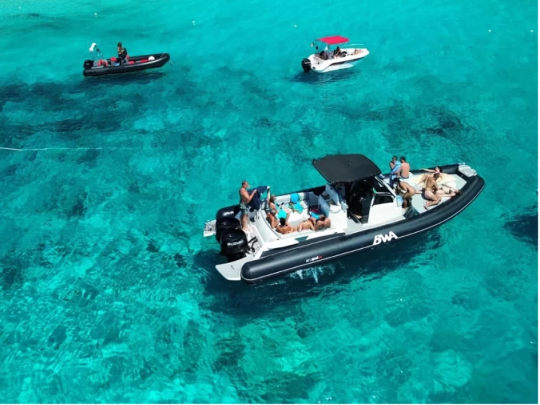 RIB hire in La Maddalena - Bwa 33 GTO SPORT