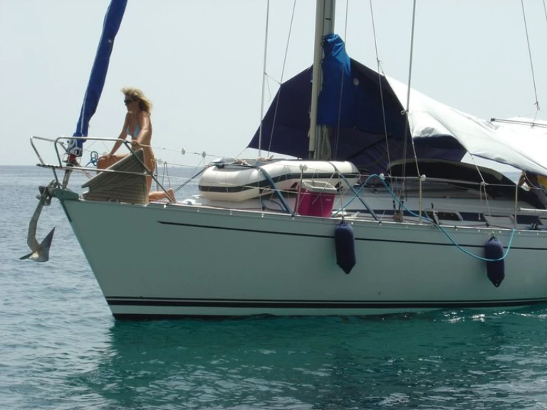 Yacht hire Athens cheap Grand Soleil 37 Race