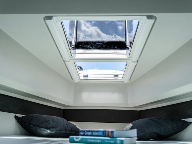 Hire Motorboat Saxdor with a boat licence