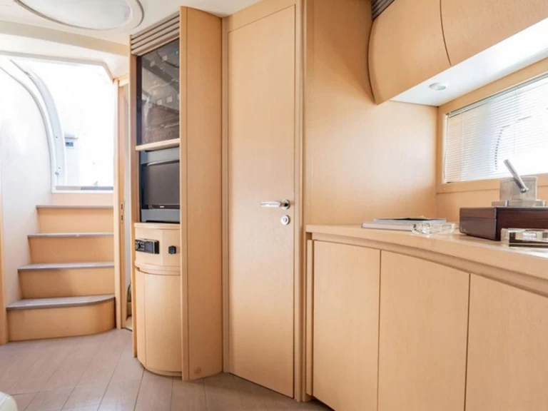 Yacht hire Olbia cheap Pershing 50.1