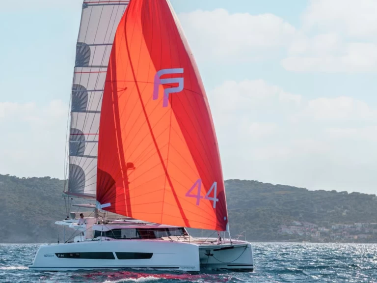 Fountaine Pajot Fountaine Pajot FP 44 Quatuor - 4 + 2 cab. charter bareboat or skippered in  Nassau