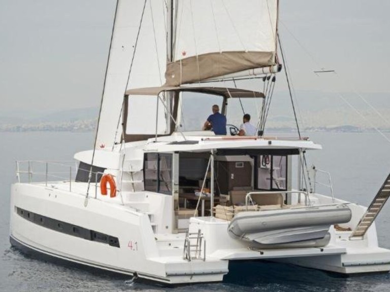 Catamaran hire in Ávdira - Bali Bali 4.1