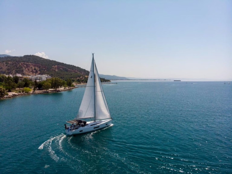 Yacht hire Deme of Volos cheap Oceanis 46.1