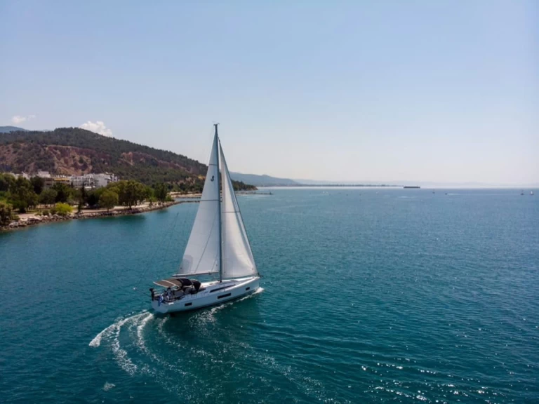 Yacht hire Deme of Volos cheap Oceanis 46.1