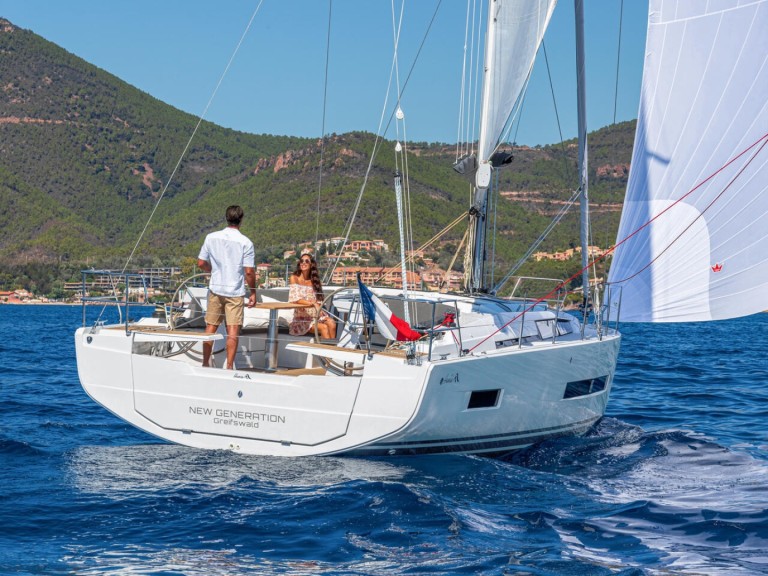 Yacht hire Šibenik cheap Hanse 410