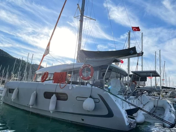 Catamaran to hire Fethiye at the best price
