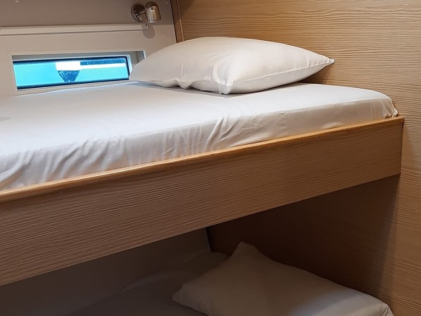 Sailboat hire in Trogir - D&D Yacht D&D Kufner 54.2