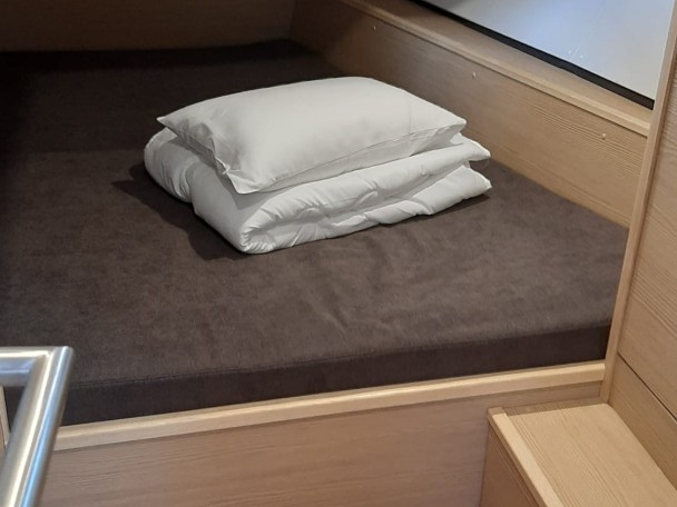 Hire a D&D Yacht D&D Kufner 54.2 Trogir