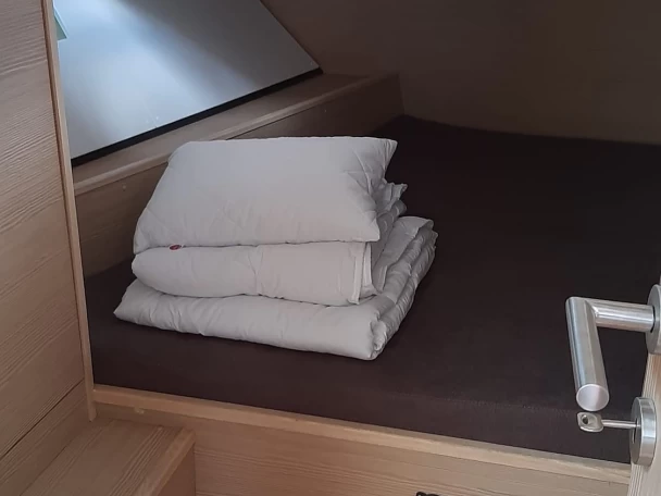 Sailboat hire in Trogir - D&D Yacht D&D Kufner 54.2