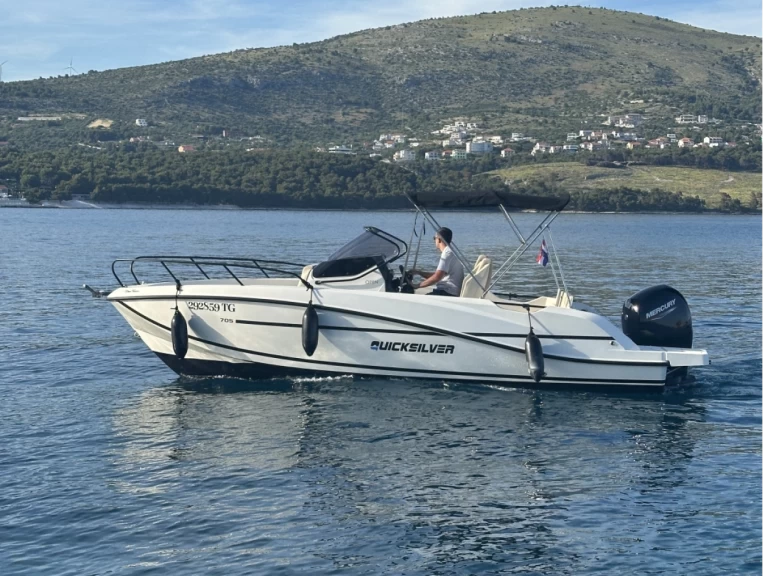 Yacht hire Seget Vranjica cheap 705 Open