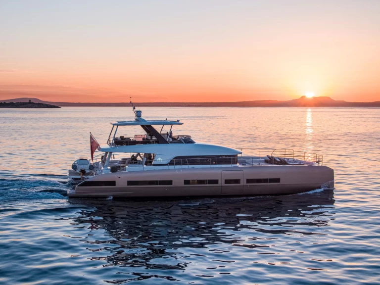 Luxury Yacht to hire Palma de Mallorca at the best price