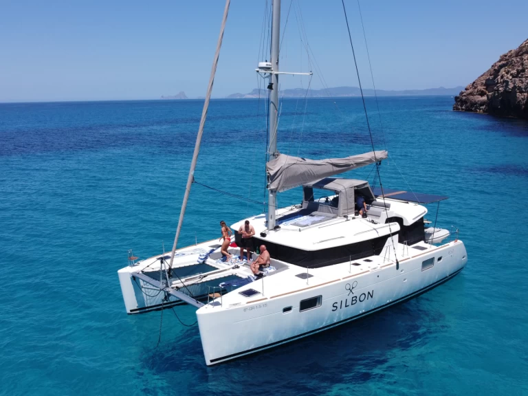 Yacht hire Santa Eulària des Riu cheap Lagoon 450