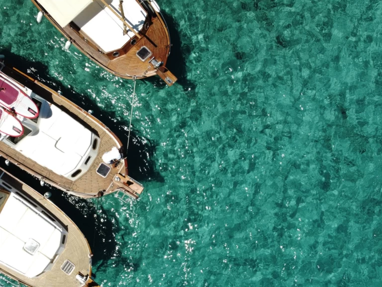 Capeador llaut menorquin charter bareboat or skippered in  Mahón