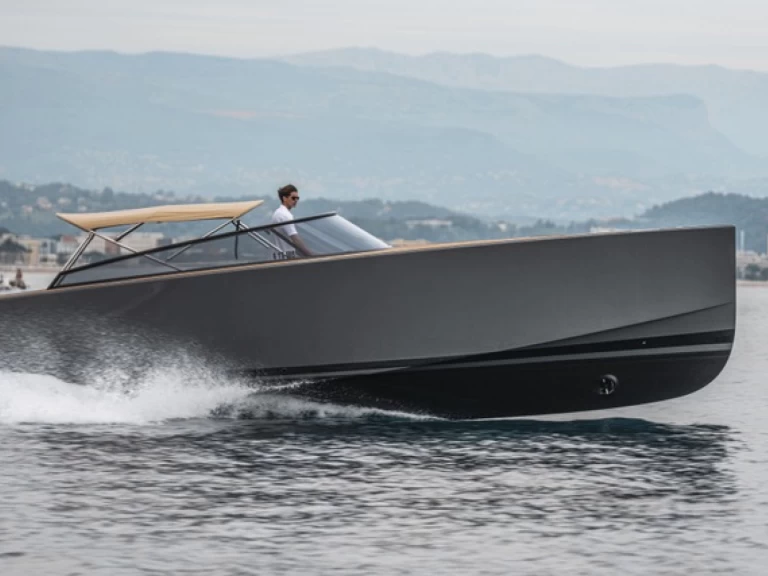 Motorboat to hire Cannes at the best price