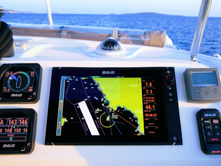 Yacht hire Porto Cheli cheap Lagoon 39