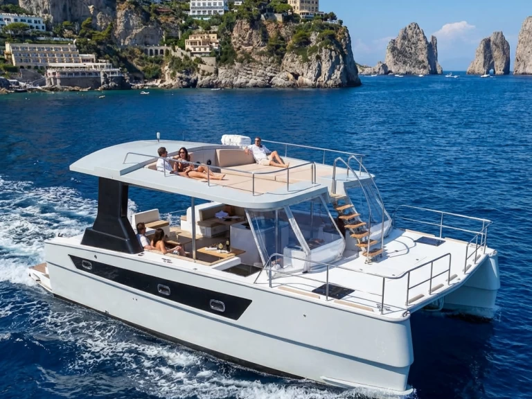 Yacht hire Sorrento cheap SB380 Terrace Master