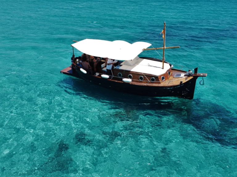 Yacht charter Mahón - Capeador llaut menorquin on SamBoat