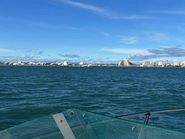 Yacht charter La Grande-Motte - Jeanneau Merry Fisher 530 HB Cabine on SamBoat