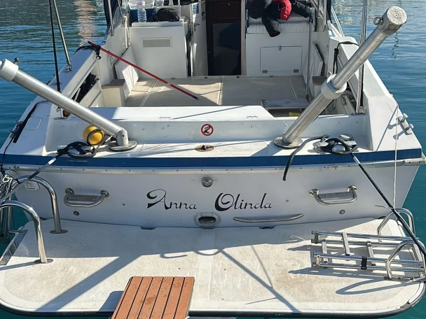 Motorboat hire in Taranto - Mochi Craft Mochi 40