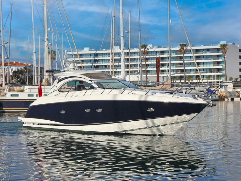 Yacht hire Lagos cheap Portofino 47