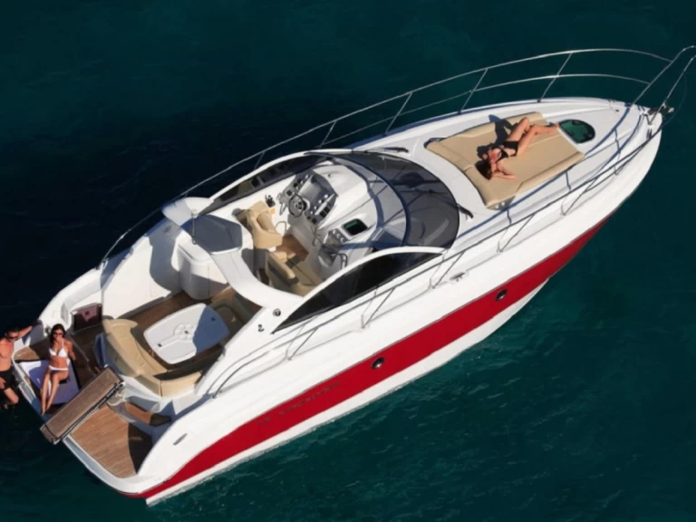 Charter a Bénéteau Monte Carlo 37 Open in Port Olímpic of Barcelona on Samboat