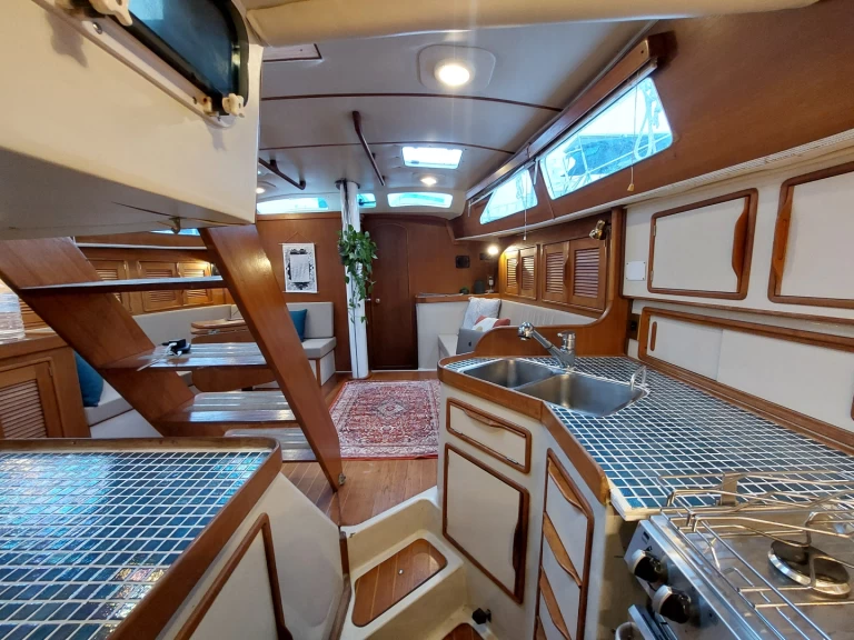 Hire a Irwin Irwin 43 MK Sant Antoni de Portmany