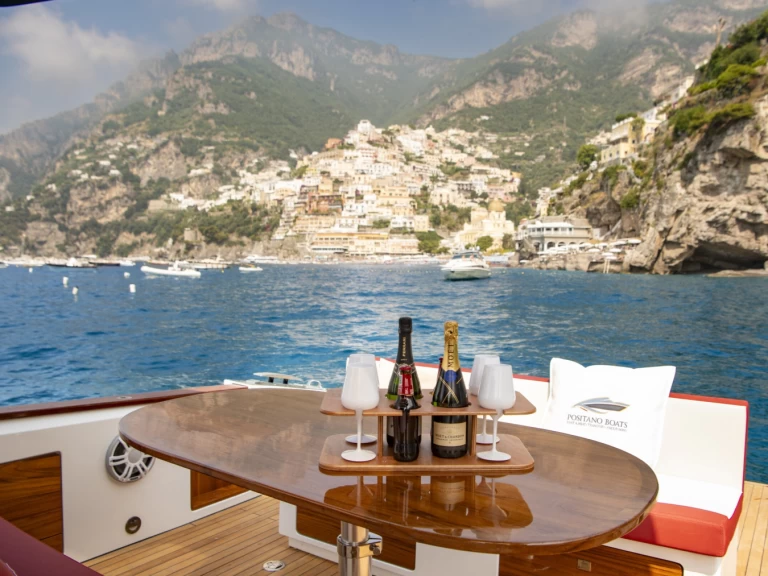 italyure 38 Ft charter bareboat or skippered in  Positano