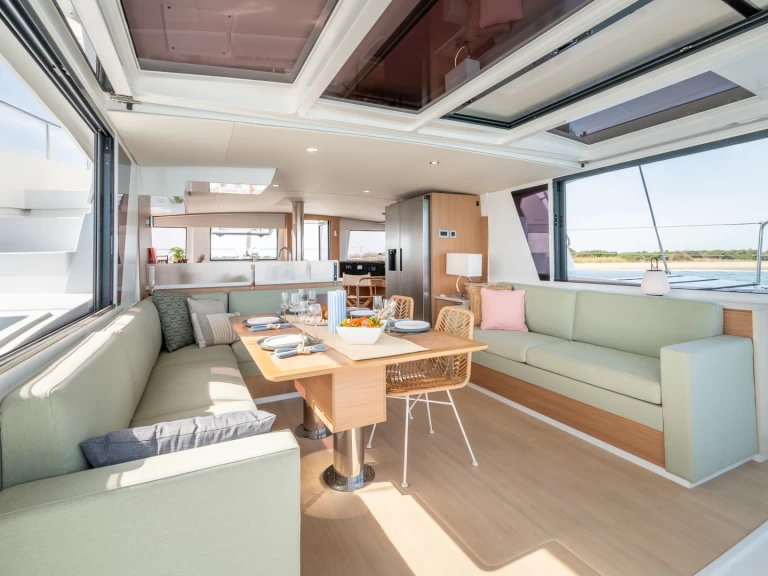 Catamaran hire in Saint-Mandrier-sur-Mer - Bali Bali 4.6