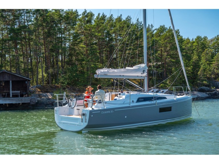 Yacht hire Palma de Mallorca cheap Oceanis 30.1