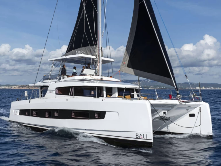 Bali Bali 5.2 - 5 + 2 cab. charter bareboat or skippered in  Trogir