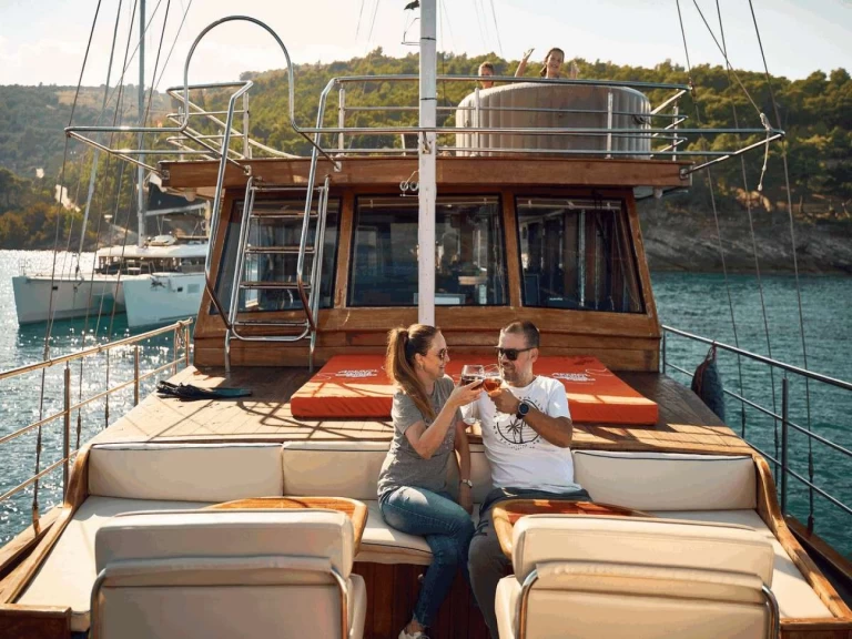 Yacht hire Croatia cheap TREBENNA