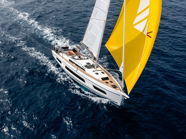 Yacht hire Pálairos cheap Dufour 41